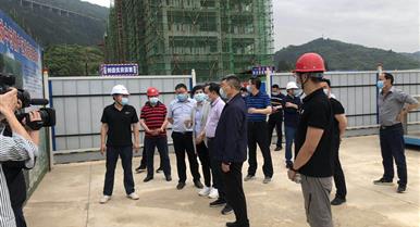 ������ʩ����ί����ǡ��ݳ�������ݰ���Ĵ�AG���ν����...